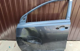 Дверь передняя левая для Toyota RAV4 2018 года на фотографиях