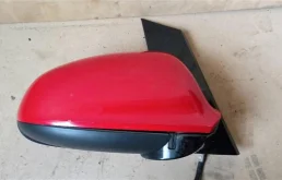 Зеркало боковое правое для Opel Astra 2015 года на фотографиях