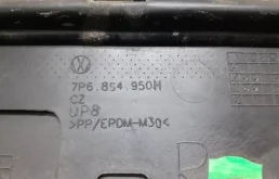 Молдинг двери задний правый для Volkswagen Touareg 2012 года на фотографиях