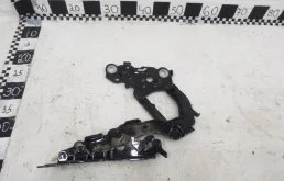 Петля капота левая для BMW 3er 2020 года на фотографиях