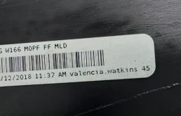 Усилитель переднего бампера для Mercedes-Benz S class 2020 года на фотографиях