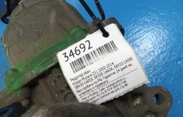 Редуктор переднего моста для Nissan X-Trail 2001 года на фотографиях