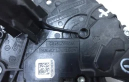 Мотор стеклоочистителя для Nissan Qashqai 2018 года на фотографиях