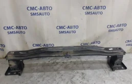 Усилитель переднего бампера для Volkswagen Tiguan 2008 года на фотографиях