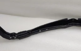 Усилитель переднего бампера для Toyota RAV4 2014 года на фотографиях