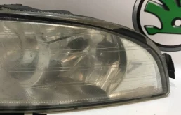 Противотуманка (ПТФ) передняя левая для Skoda Octavia 2012 года на фотографиях