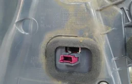 Фонарь внешний правый для BMW 5er 2023 года на фотографиях