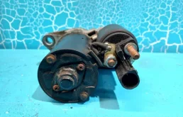 Стартер для Volkswagen Polo 2008 года на фотографиях