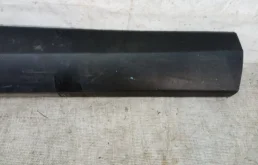 Накладка двери багажника для Toyota RAV4 2013 года на фотографиях