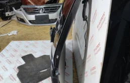 Крышка багажника для Nissan X-Trail 2003 года на фотографиях