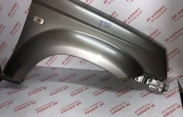 Крыло правое для Nissan X-Trail 2000 года на фотографиях
