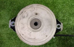 Опора двигателя передняя левая верхняя для Mercedes-Benz GL class 2016 года на фотографиях