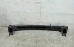 Усилитель бампера передний верхний для Toyota RAV4 2014 года на фотографиях