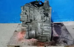 АКПП для Nissan X-Trail 2013 года на фотографиях