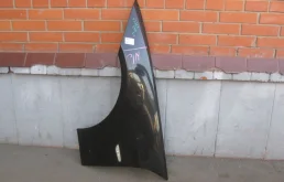 Крылья для BMW 3er 2005 года на фотографиях