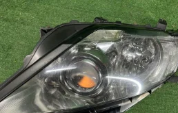 Фара левая для Lexus RX 2012 года на фотографиях