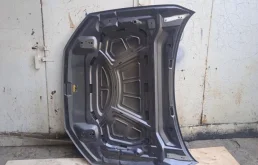 Капот для Audi A7 2021 года на фотографиях