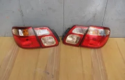 Фонарь левый для Nissan Almera 2005 года на фотографиях