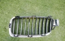 Решетка радиатора для BMW 3er 2012 года на фотографиях