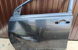 Дверь передняя левая для Toyota RAV4 2018 года на фотографиях