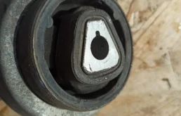 Рычаг передний левый нижний для BMW 3er на фотографиях