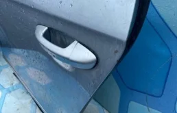 Дверь задняя левая для Volkswagen Passat 2005 года на фотографиях