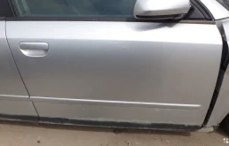 Двери для Audi A4 2003 года на фотографиях