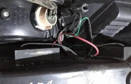 Фонарь внешний левый для Nissan X-Trail 2007 года на фотографиях