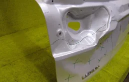 Дверь багажника для Lexus RX 2020 года на фотографиях