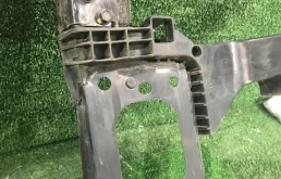 Панель радиатора (телевизор) для Kia Cerato 2015 года на фотографиях