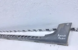 Накладка порога левая для Renault Duster 2017 года на фотографиях