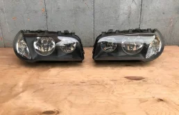 Фара правая для BMW X3 2009 года на фотографиях