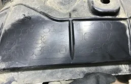 Подкрылок передний правый для Nissan X-Trail 2011 года на фотографиях