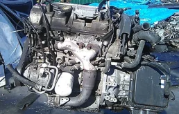 Двигатель без навесного для Mazda MPV 1999 года на фотографиях