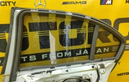 Двери для BMW 3er 2001 года на фотографиях