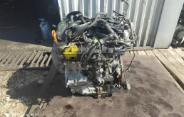 Двигатель без навесного для Volkswagen Tiguan 2016 года на фотографиях