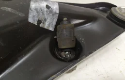 Рычаг передний левый нижний для Nissan Almera на фотографиях