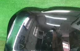 Капот для Mercedes-Benz V class 2020 года на фотографиях