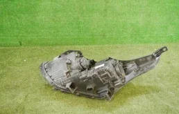 Фара правая для Kia Cerato 2017 года на фотографиях