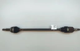 Привод задний левый для Toyota RAV4 2001 года на фотографиях