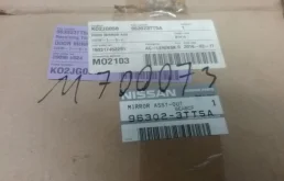 Зеркала для Nissan Teana 2018 года на фотографиях