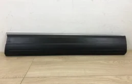 Накладка двери багажника для Volkswagen Tiguan 2009 года на фотографиях