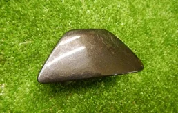 Крышка форсунки фароомывателя правая для BMW 5er на фотографиях