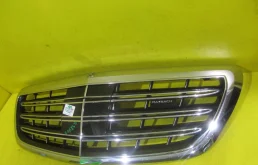 Решетка радиатора для Mercedes-Benz S class 2017 года на фотографиях