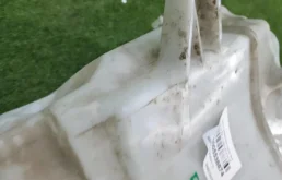 Бачок стеклоомывателя передний для Toyota RAV4 2019 года на фотографиях