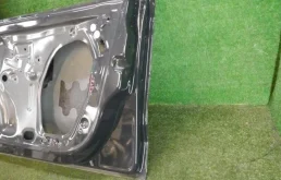 Дверь передняя правая для Volkswagen Polo 2018 года на фотографиях