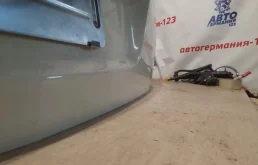 Крышка багажника для Mercedes-Benz GLK class 2011 года на фотографиях