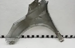 Крыло правое для Ford Kuga 2015 года на фотографиях