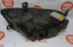 Фара левая для Audi A6 2007 года на фотографиях