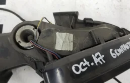 Зеркало боковое правое для Skoda Octavia 2015 года на фотографиях